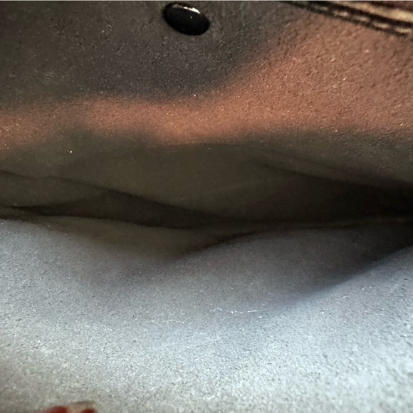 Gucci D-RING LEATHER HANDBAG GUC - Picture 11 of 17